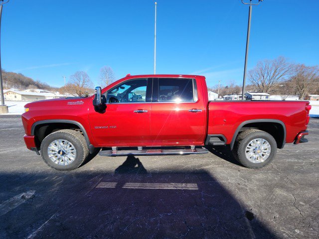 Used 2021 Chevrolet Silverado 2500 High Country image 2