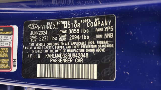 Used 2024 Hyundai Elantra SEL image 30