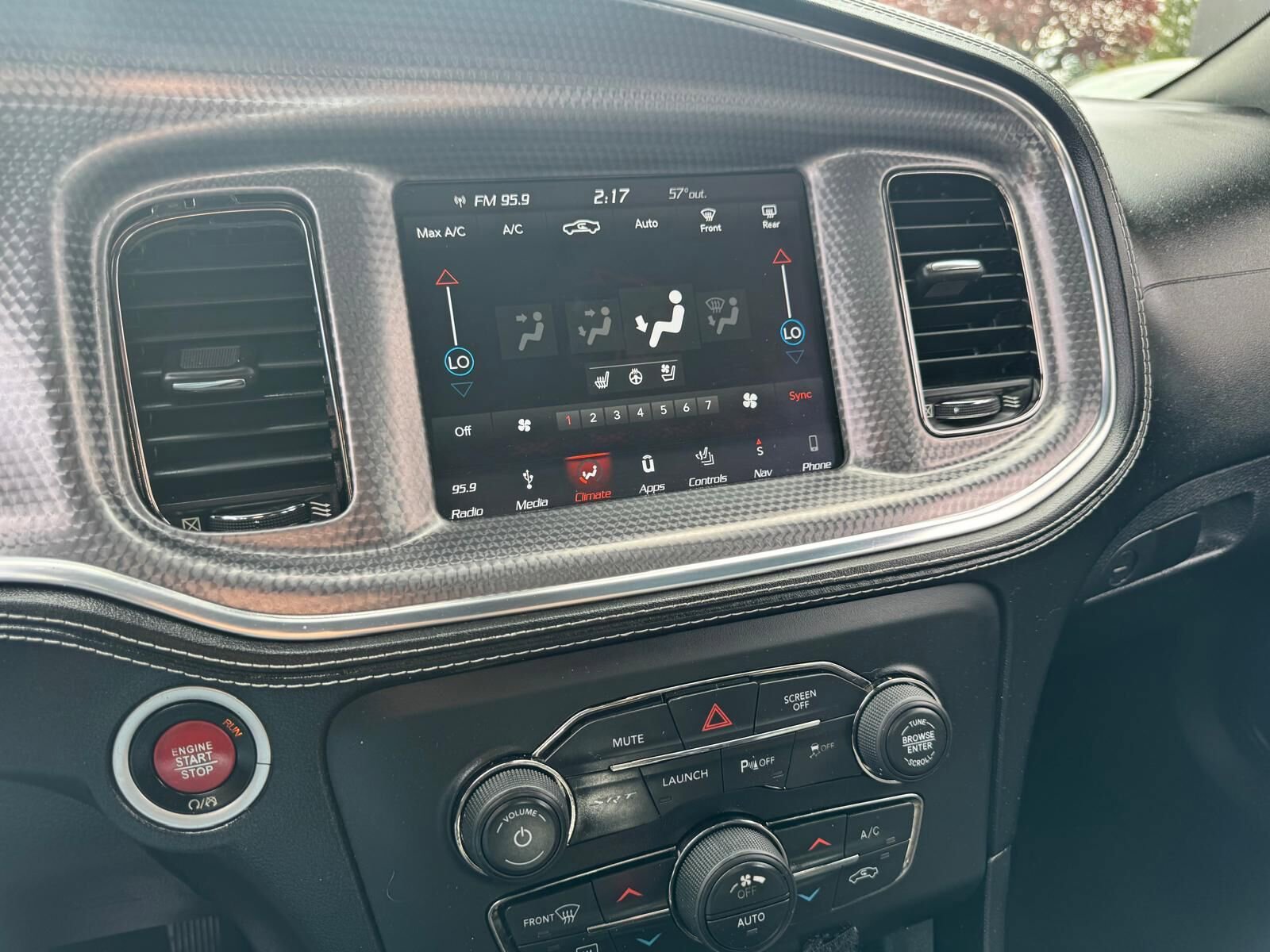 Used 2019 Dodge Charger SRT Hellcat w/ Navigation & Travel Group RWD image 17