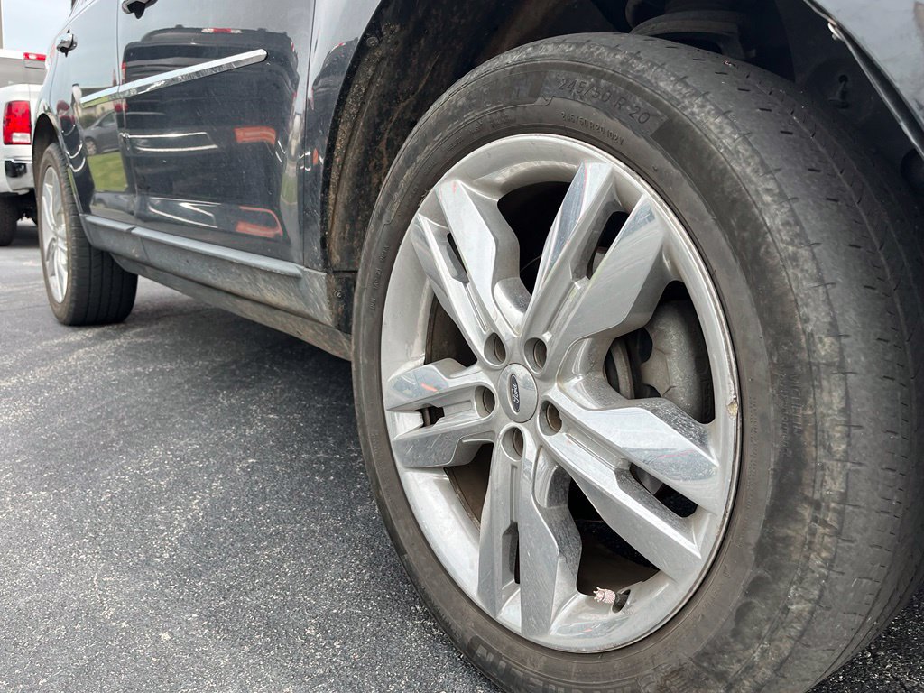 Used 2013 Ford Edge Limited AWD/4WD image 14