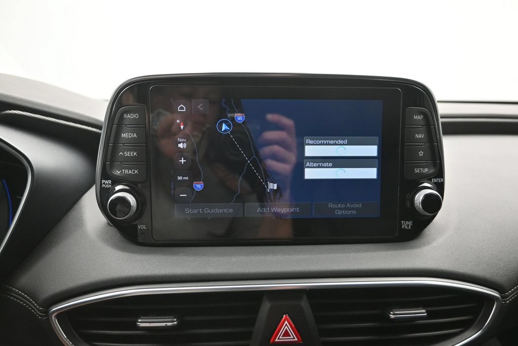 Used 2019 Hyundai Santa Fe FWD image 17