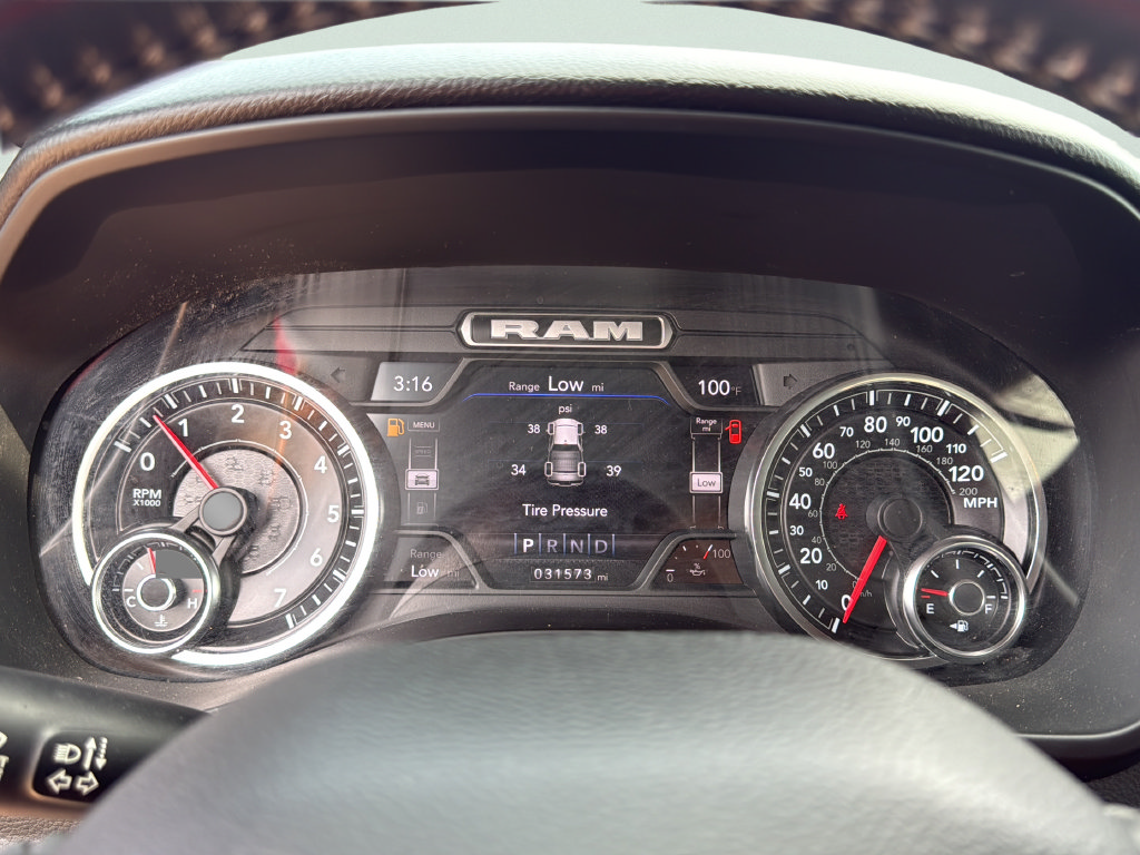 Used 2022 RAM 1500 Big Horn RWD image 21