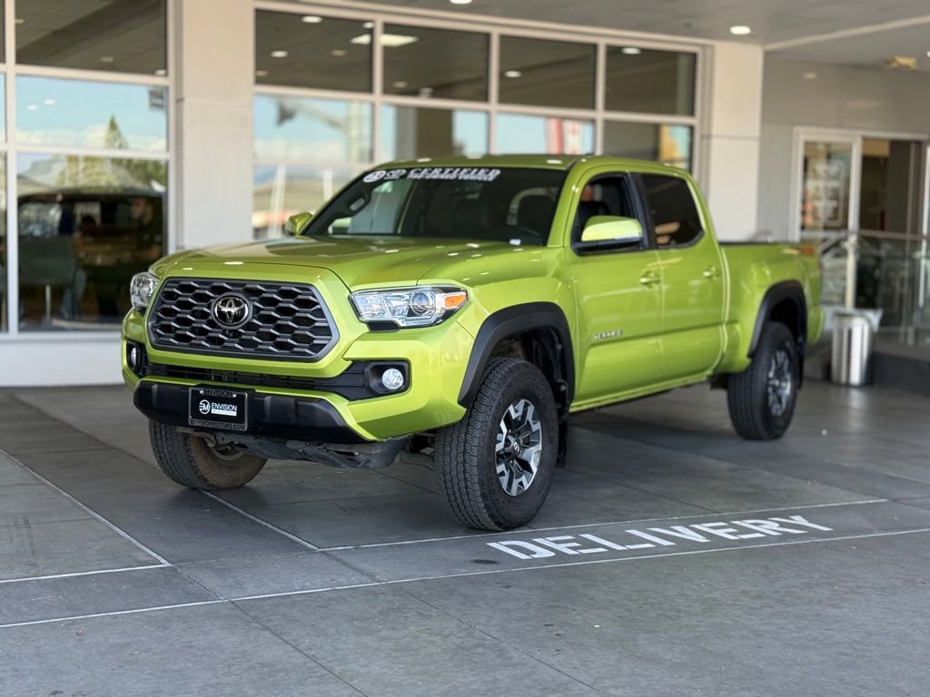 Certified 2023 Toyota Tacoma TRD Off-Road image 2