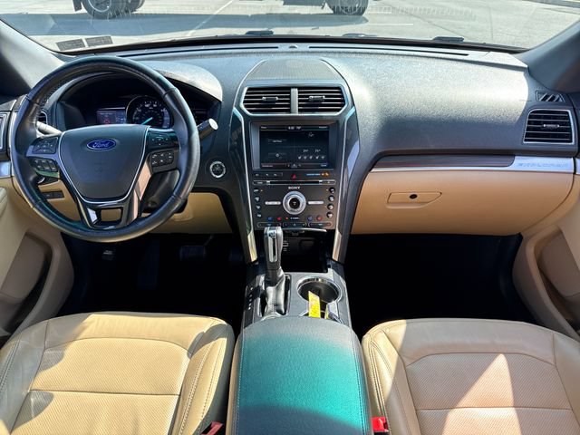 Used 2016 Ford Explorer Limited w/ Equipment Group 301A AWD/4WD image 19
