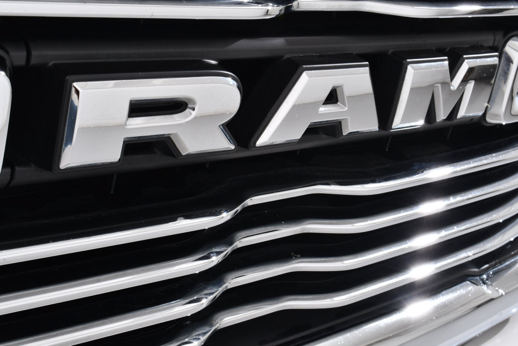 Used 2024 RAM 2500 Laramie AWD/4WD image 20