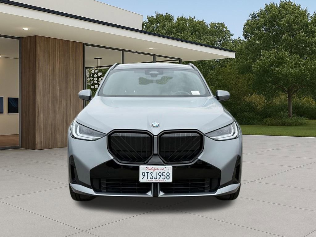 Used 2025 BMW X3 xDrive30i w/ M Sport Package image 4