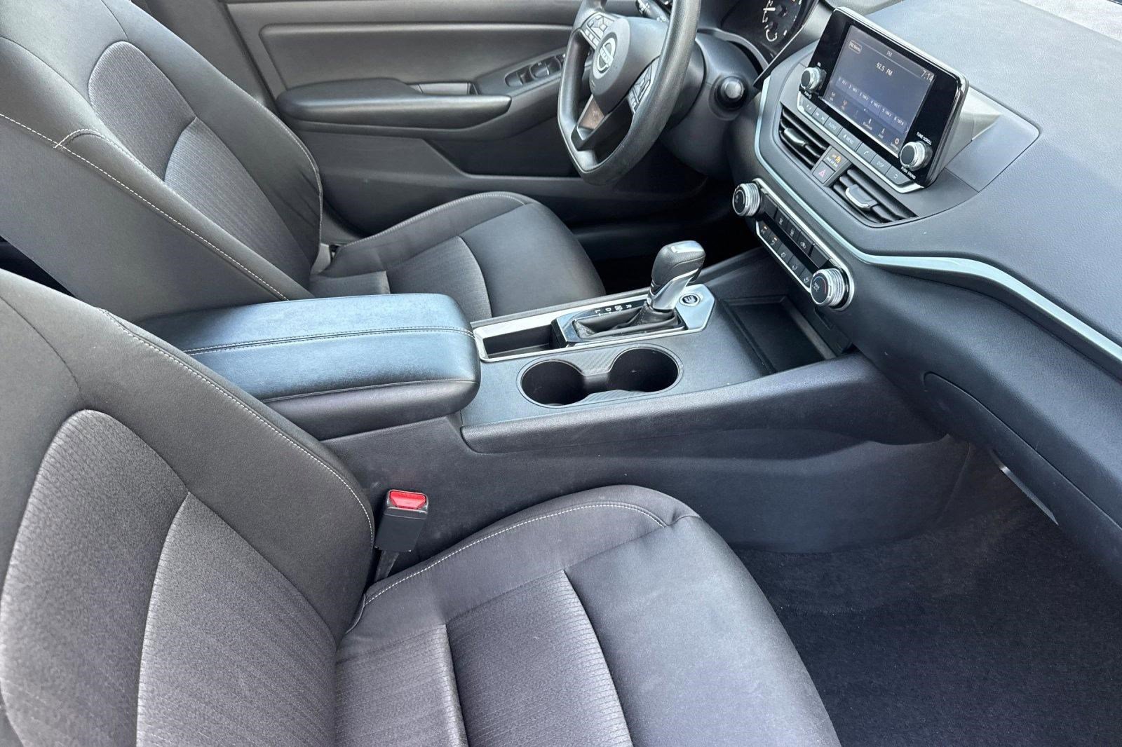 Used 2023 Nissan Altima 2.5 S FWD image 31
