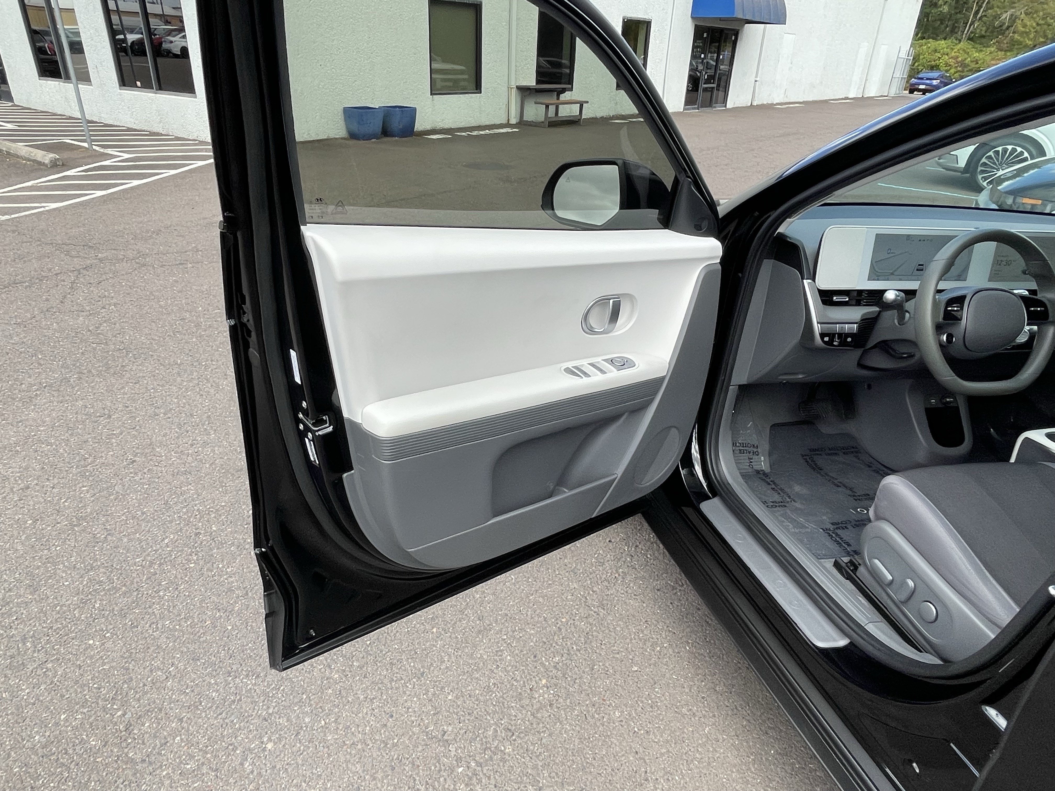 Certified 2024 Hyundai Ioniq 5 SEL RWD image 16