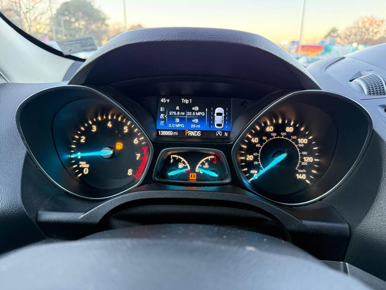 Used 2019 Ford Escape SE image 16