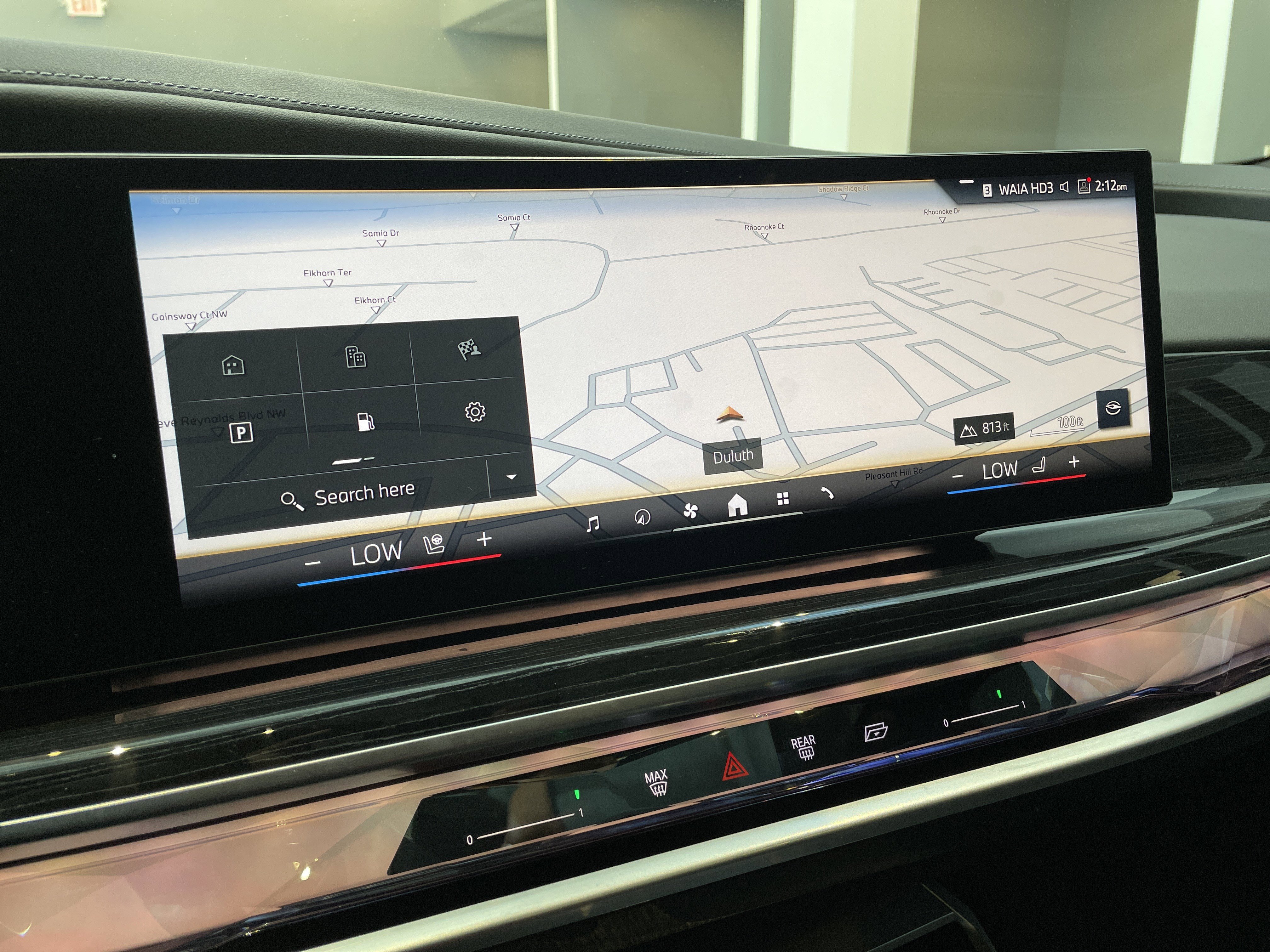 Used 2023 BMW 740i RWD image 29