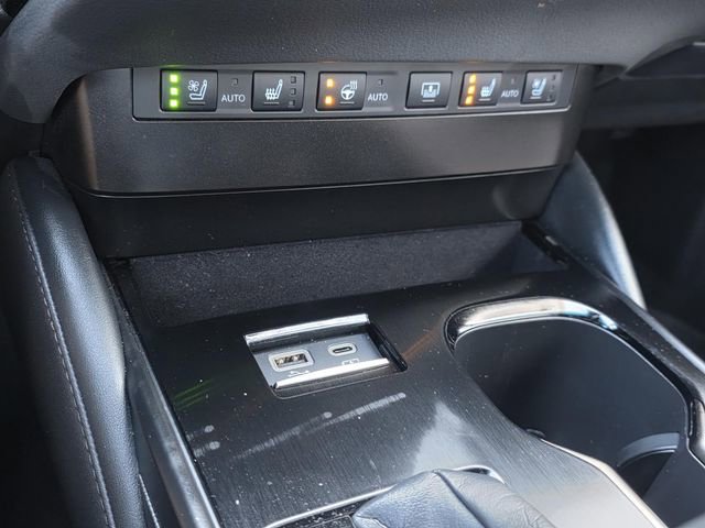 Certified 2023 Lexus ES 300h Ultra Luxury w/ Accessory Package (Z2) image 24