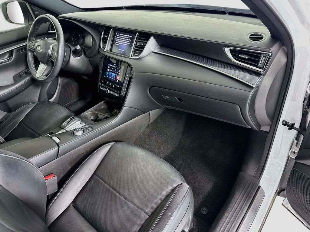 Used 2023 INFINITI QX50 Sport FWD image 17