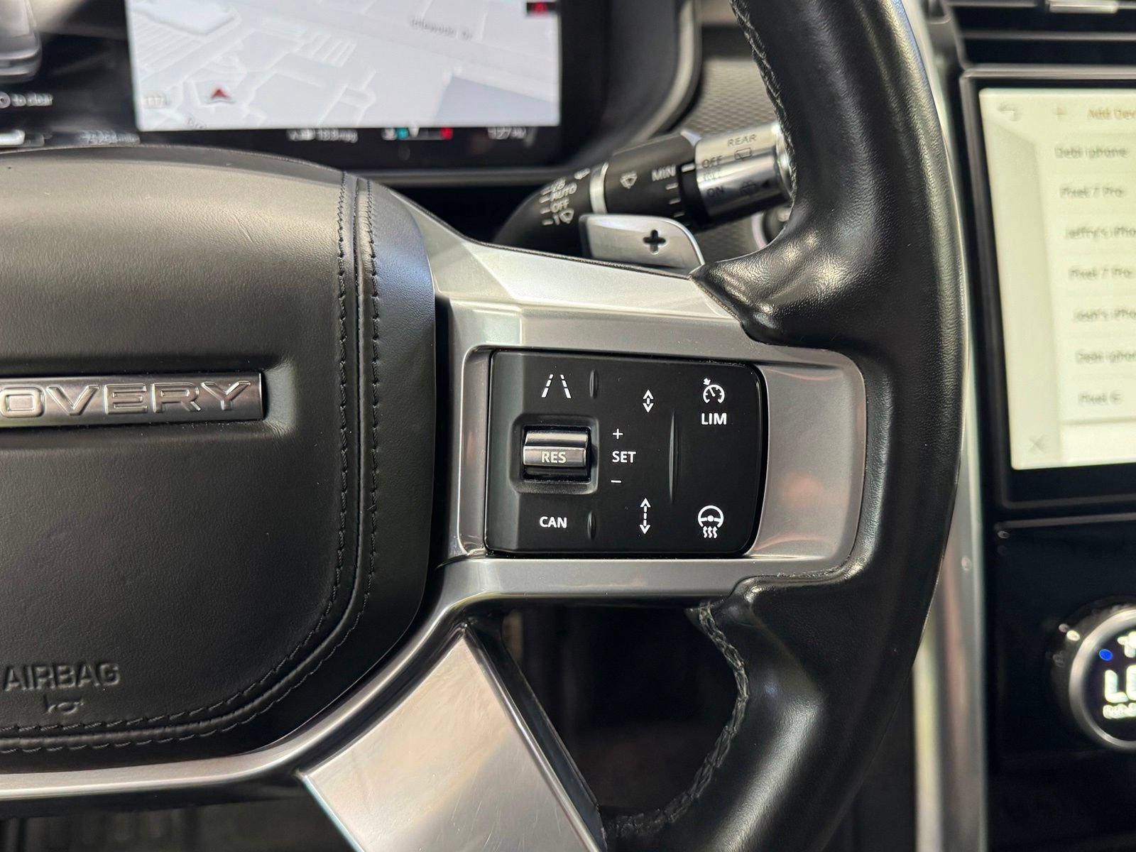 Used 2022 Land Rover Discovery HSE R-Dynamic AWD/4WD image 22
