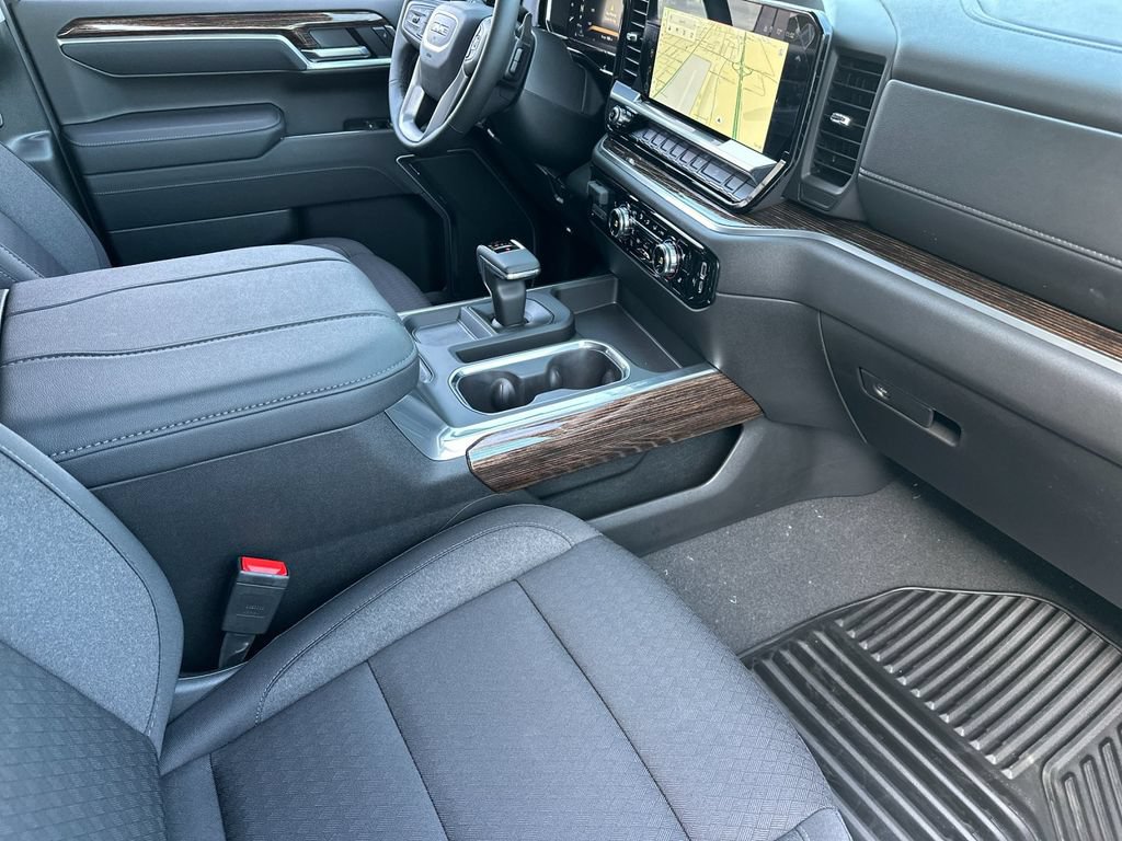 New 2026 GMC Sierra 1500 Elevation w/ X31 Off-Road Package AWD/4WD image 16