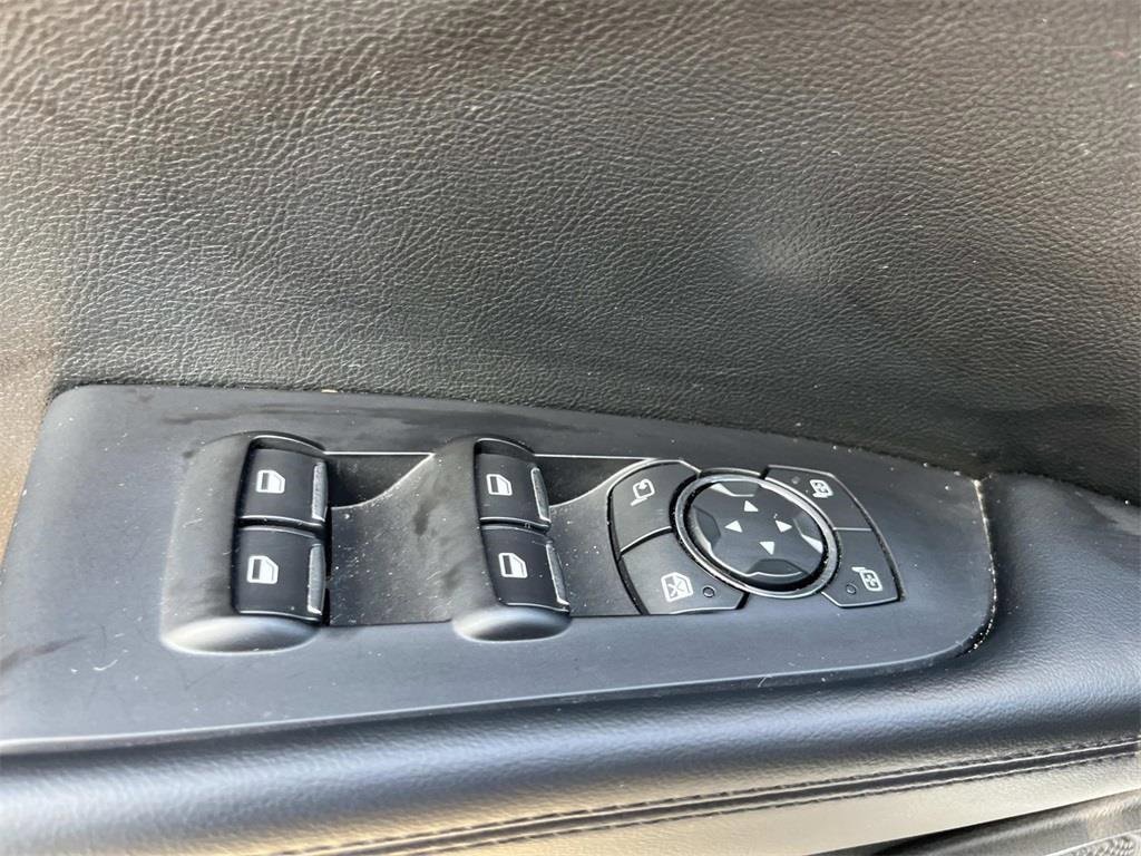 Used 2022 Lincoln Nautilus Reserve image 11