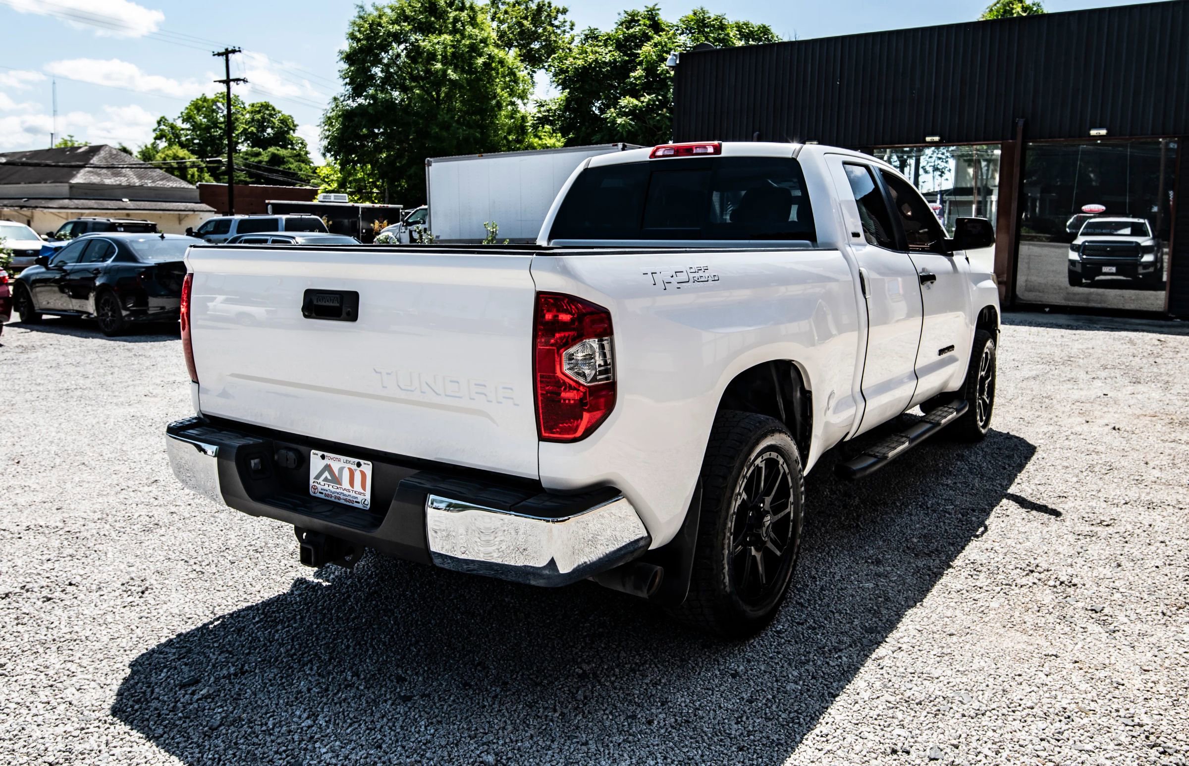 Used 2018 Toyota Tundra SR5 RWD image 11