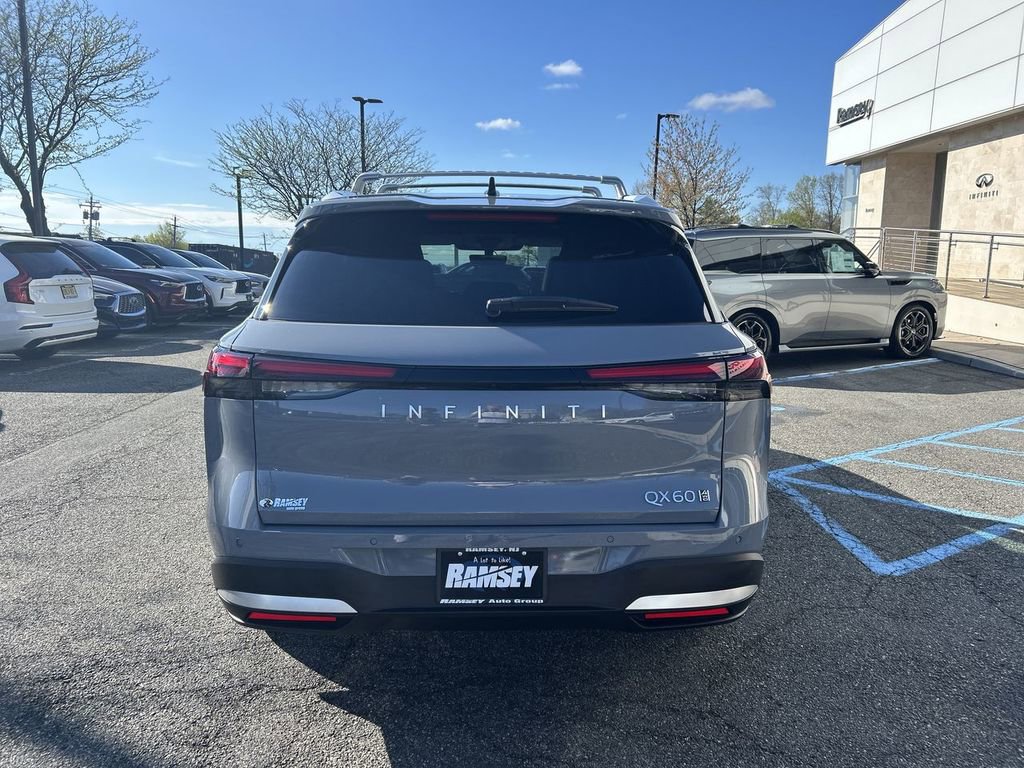 Certified 2026 INFINITI QX60 Luxe w/ Family Package image 7