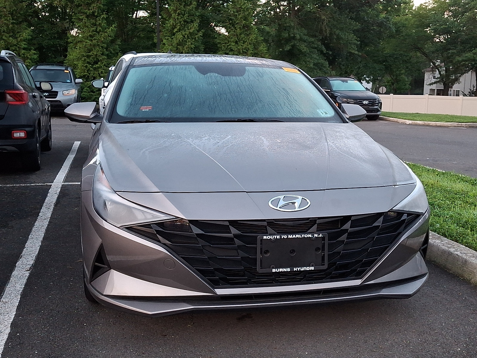Used 2023 Hyundai Elantra SE FWD image 4