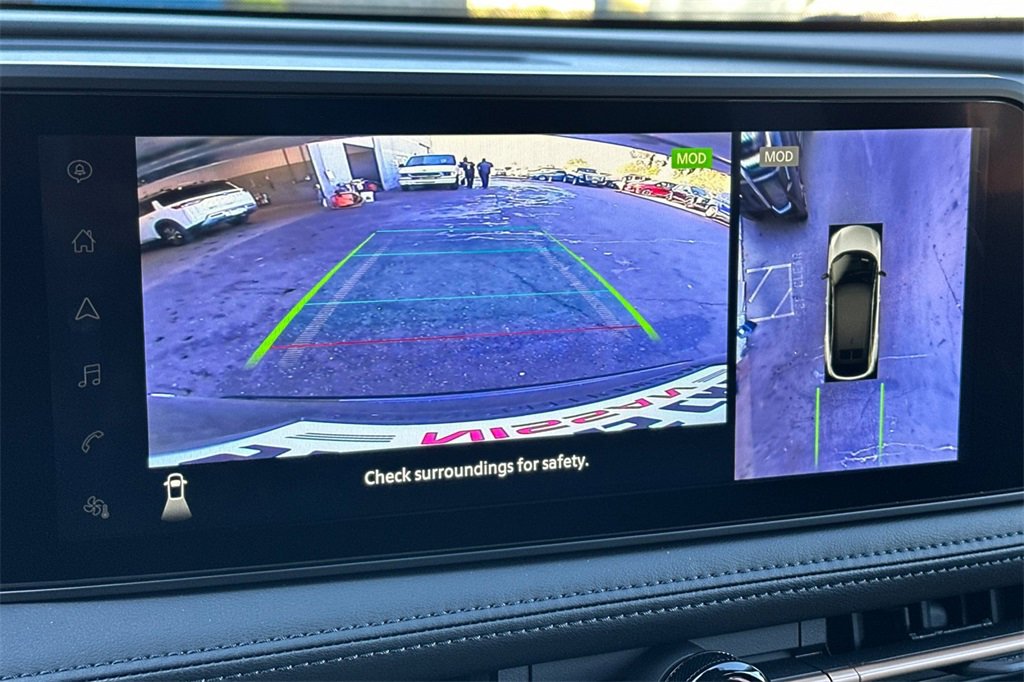 New 2025 Nissan Ariya FWD image 17