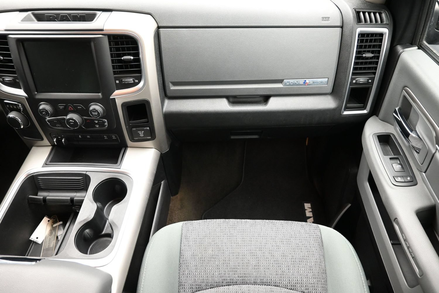 Used 2016 RAM 1500 Lone Star RWD image 40