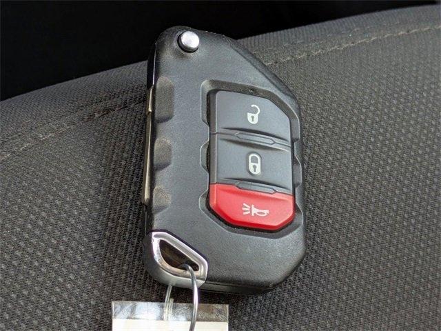 Used 2023 Jeep Gladiator Overland image 31