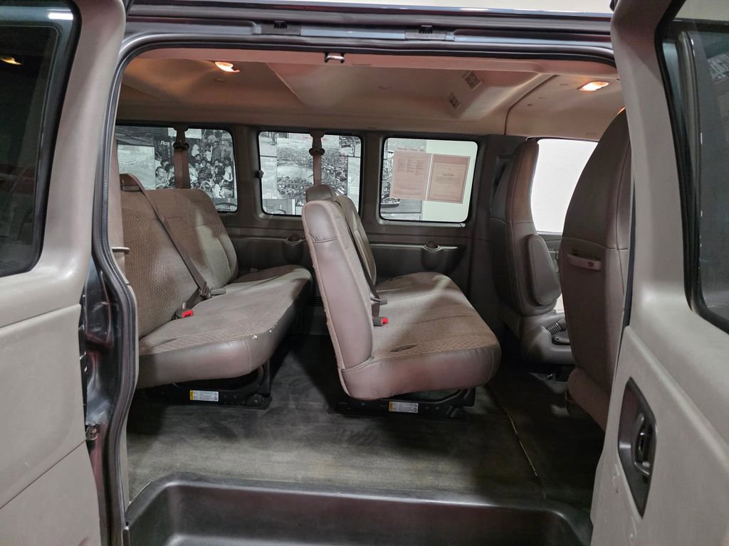 Certified 2017 Chevrolet Express 3500 LT w/ LT Preferred Equipment Group RWD image 14