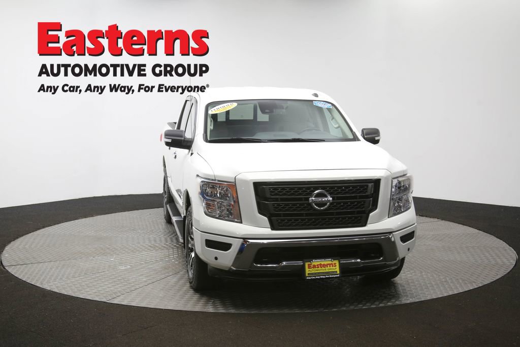 Used 2020 Nissan Titan SV w/ SV Convenience Package image 54