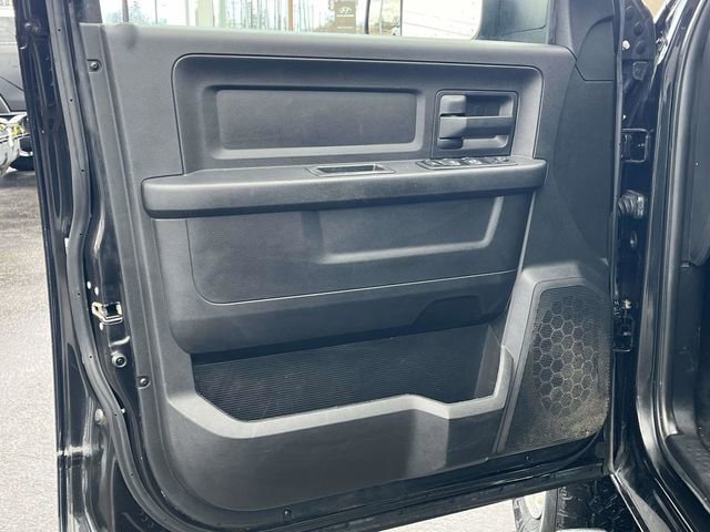 Used 2018 RAM 2500 Tradesman w/ Chrome Appearance Group image 14