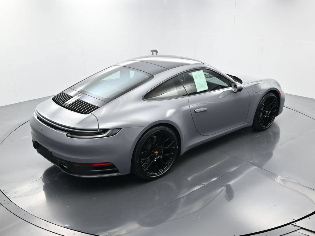 Certified 2024 Porsche 911 Carrera RWD image 38