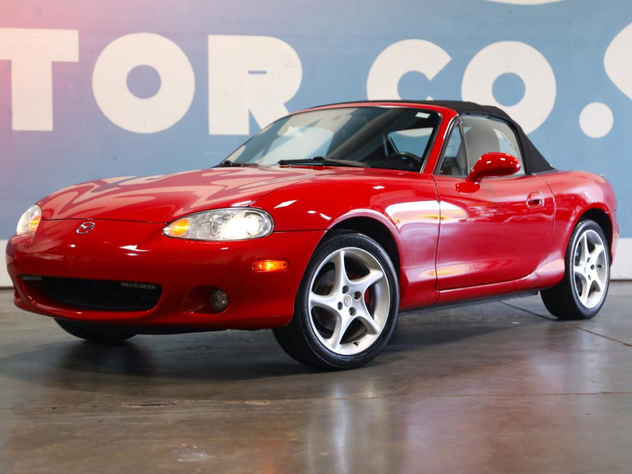 Used 2003 MAZDA MX-5 Miata RWD image 50