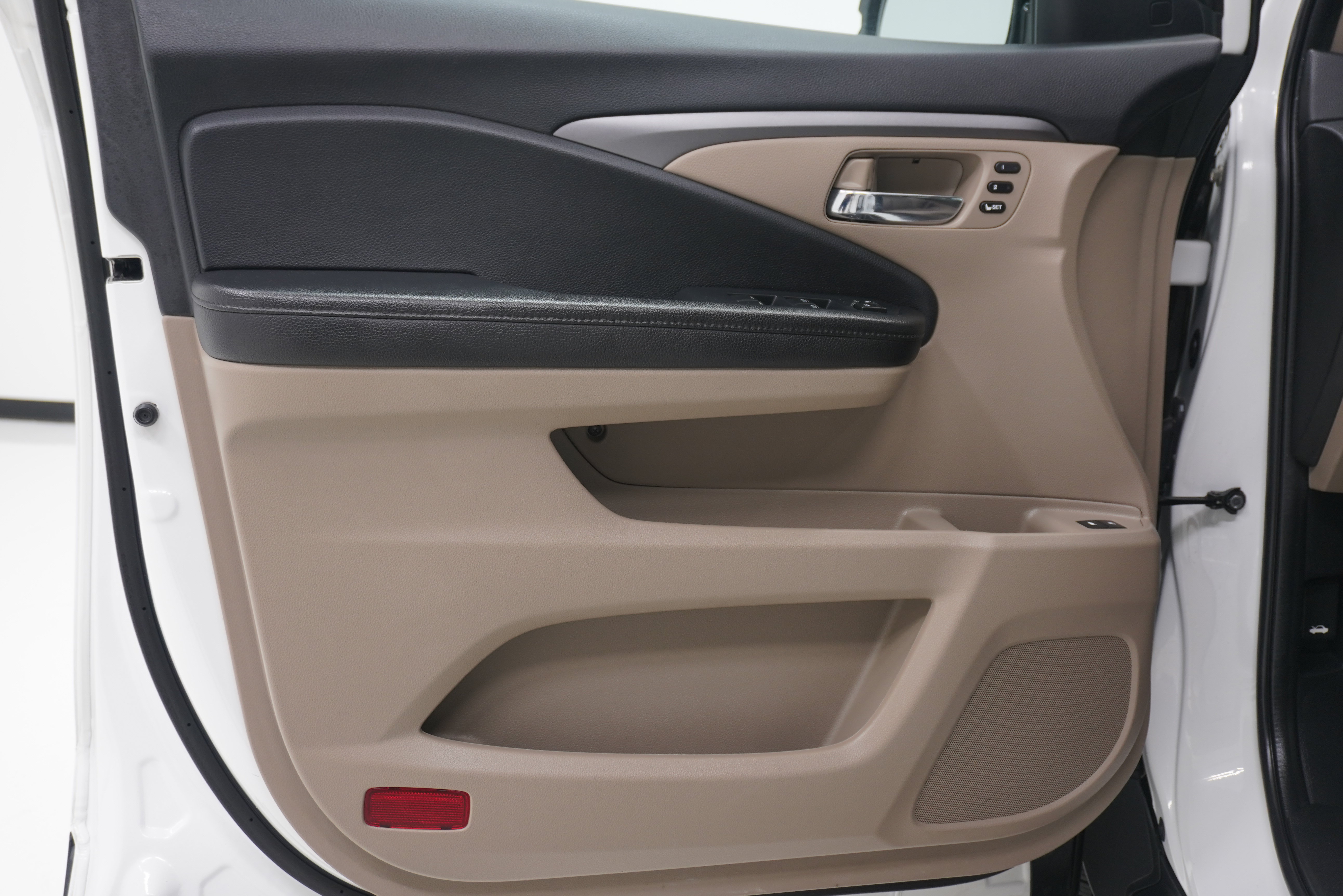 Used 2022 Honda Pilot EX-L image 16