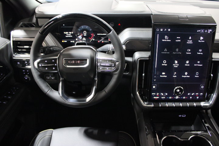 New 2026 GMC Yukon XL Elevation w/ Elevation Premium Package AWD/4WD image 32