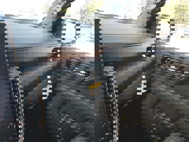 New 2026 GMC Yukon XL Denali w/ Sun & Power Step Package image 25