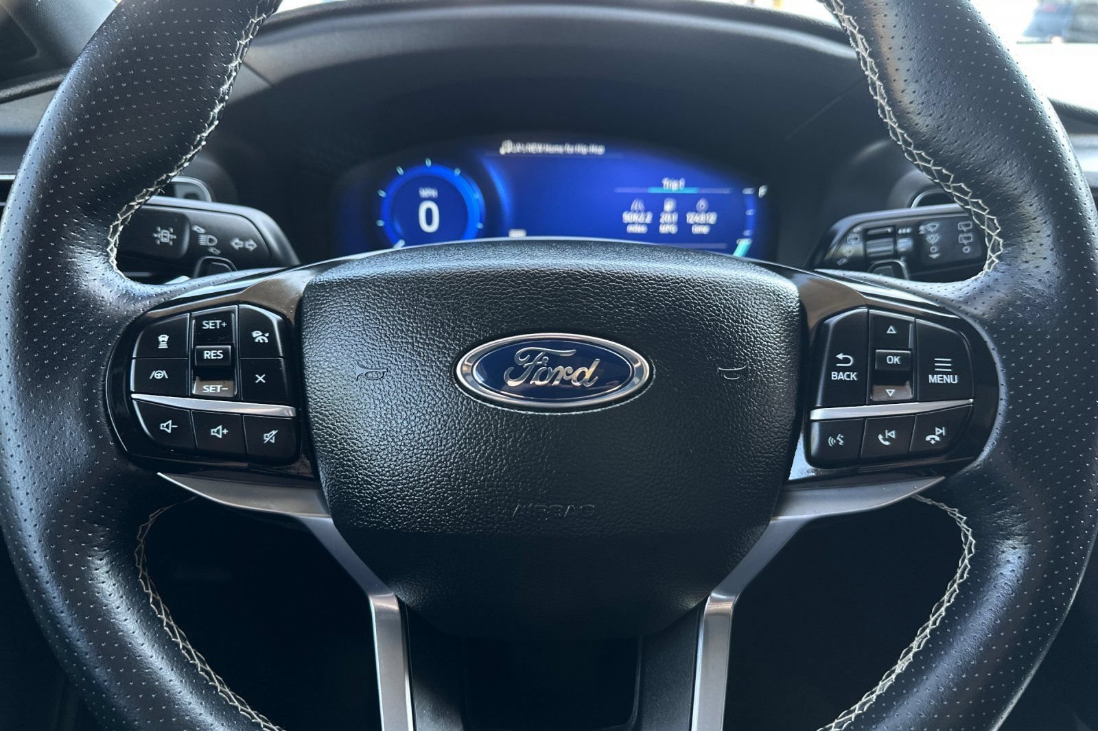 Used 2022 Ford Explorer ST w/ Equipment Group 401A AWD/4WD image 26