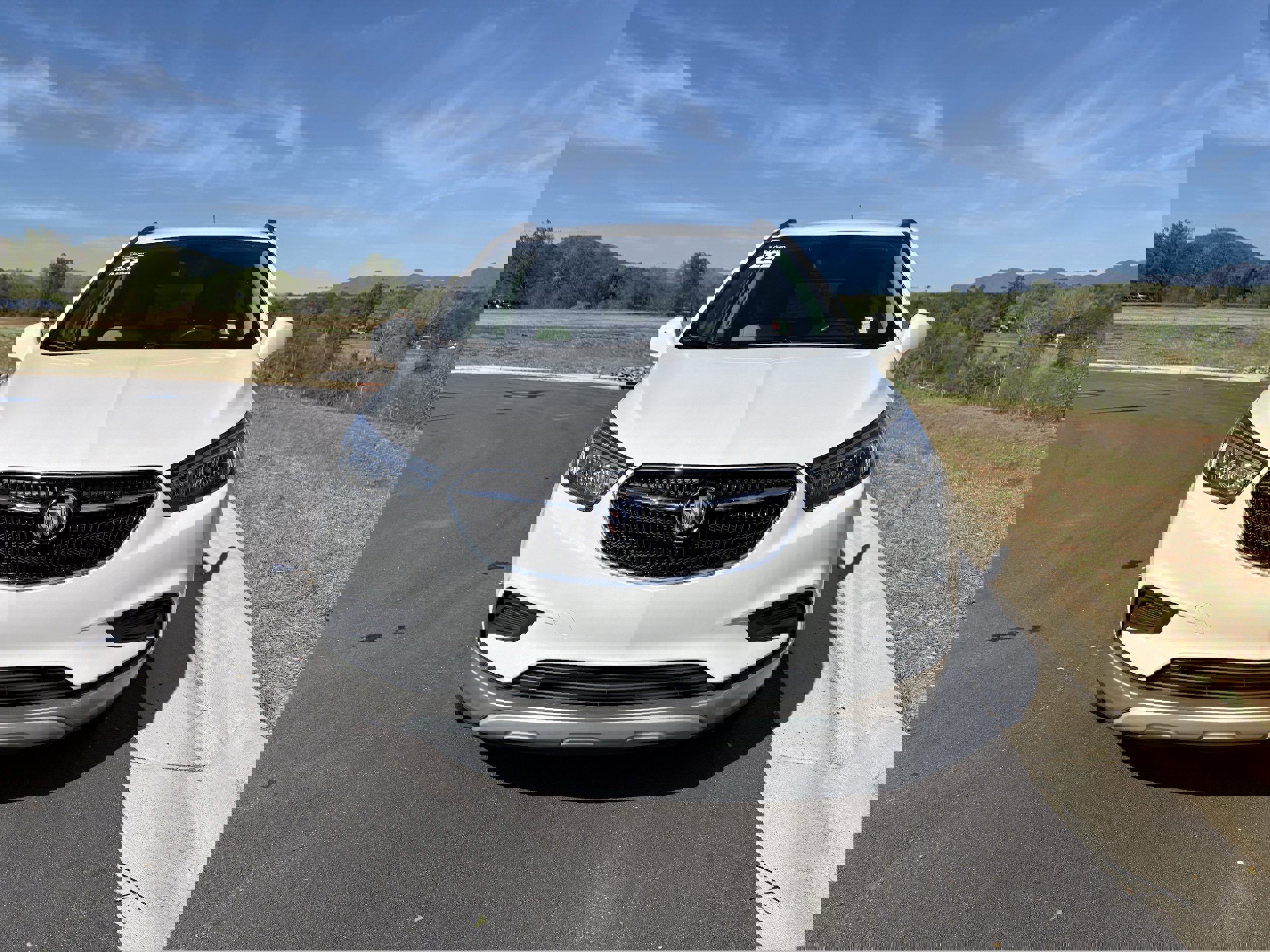 Used 2022 Buick Encore Preferred w/ Safety Package image 2