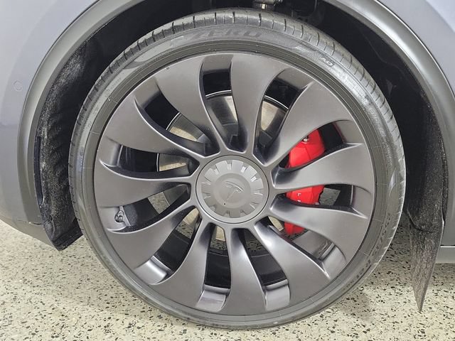 Used 2022 Tesla Model Y Performance AWD/4WD image 8