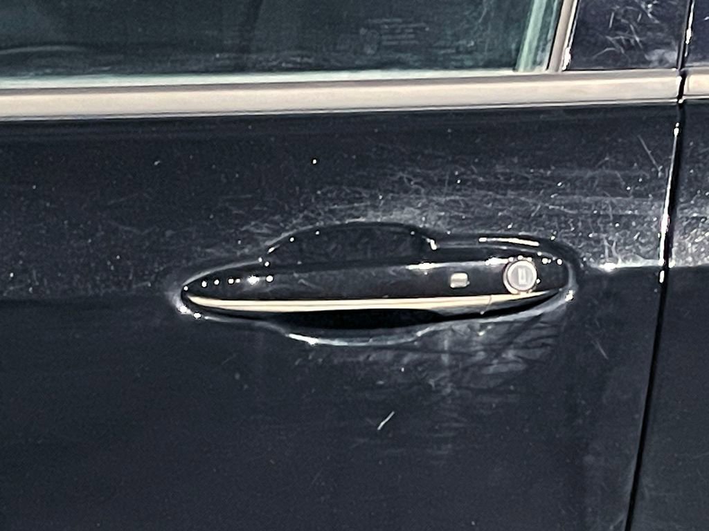 Used 2020 Jeep Compass Latitude w/ Cold Weather Group image 16