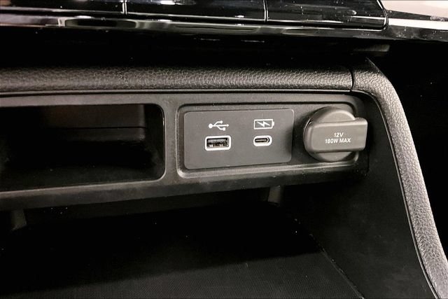 Used 2024 Honda Pilot Sport image 15