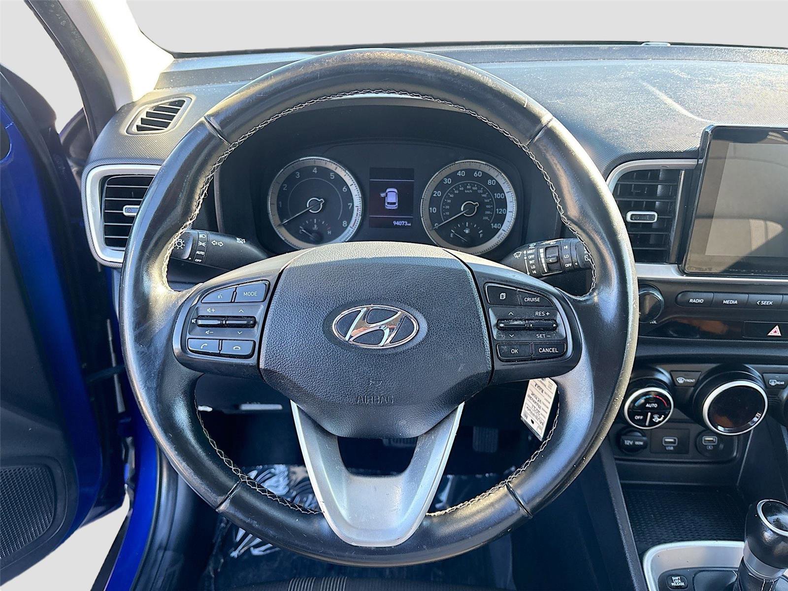 Used 2021 Hyundai Venue SEL image 12