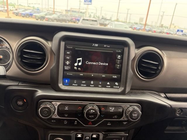 Used 2022 Jeep Gladiator Sport AWD/4WD image 9