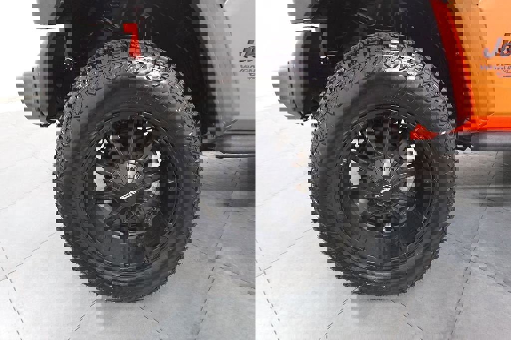 Used 2018 Jeep Wrangler Unlimited Sport S image 27