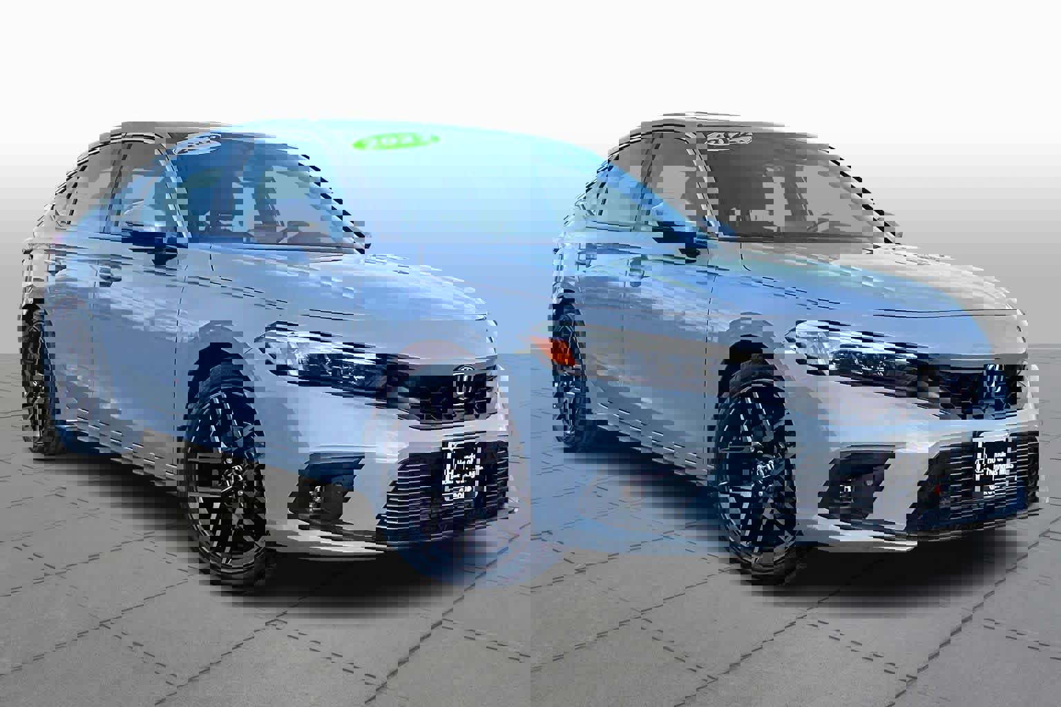 Used 2022 Honda Civic Sport Touring image 3