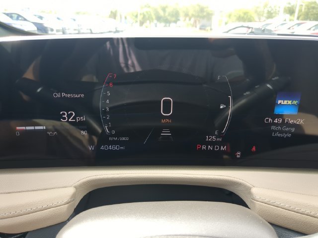 Used 2024 Cadillac XT4 Luxury w/ Cold Weather Package FWD image 34