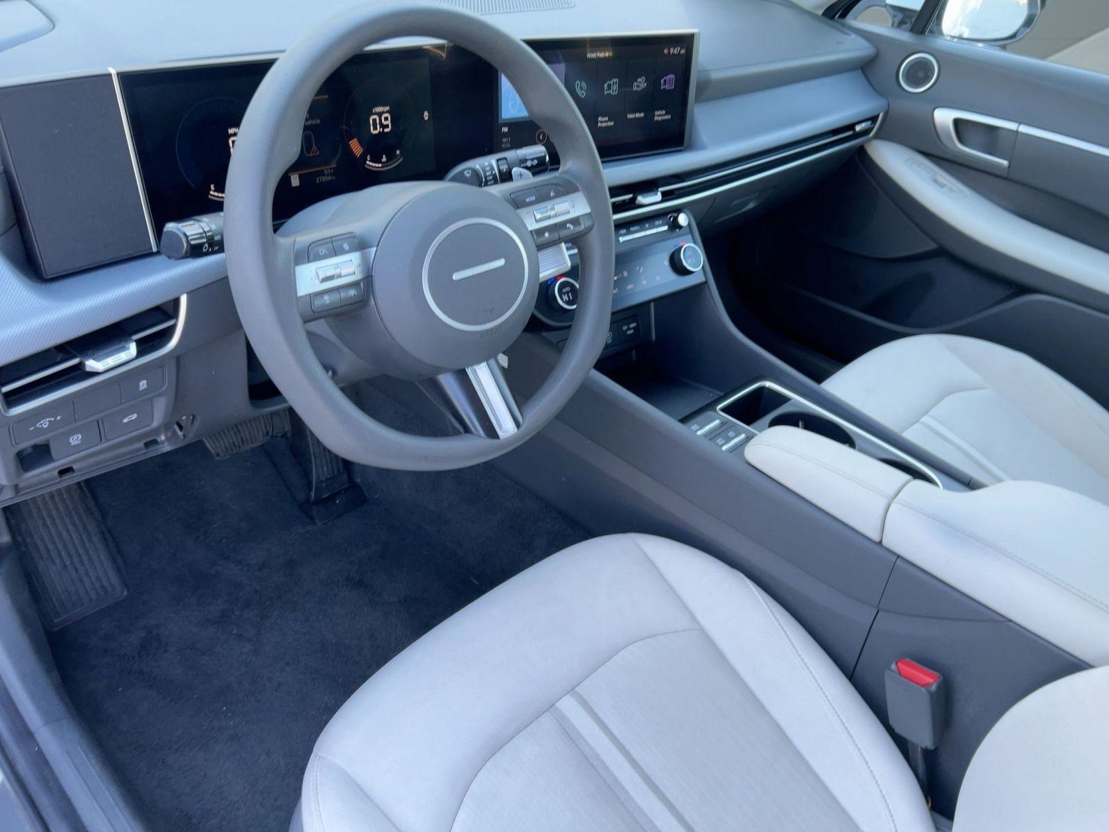 Used 2025 Hyundai Sonata SEL image 4