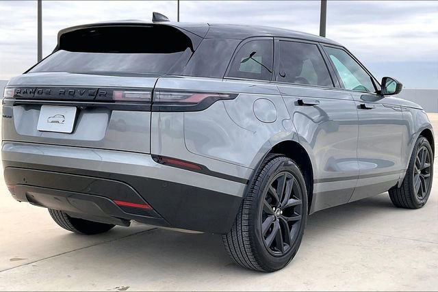 Used 2025 Land Rover Range Rover Velar Dynamic SE image 2
