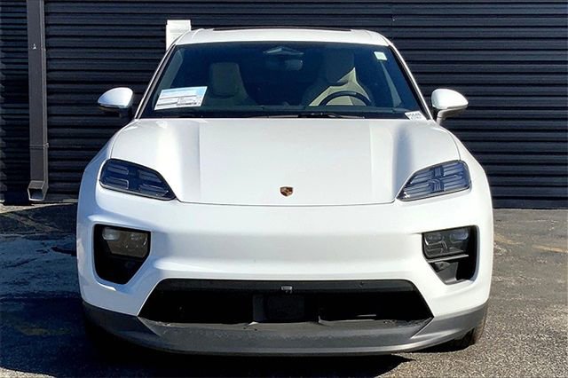 Certified 2025 Porsche Macan 4S Electric image 13