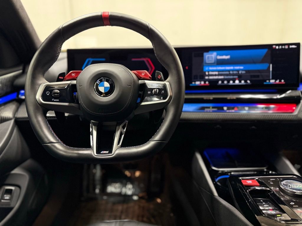 Used 2025 BMW M5 w/ Carbon Package image 37