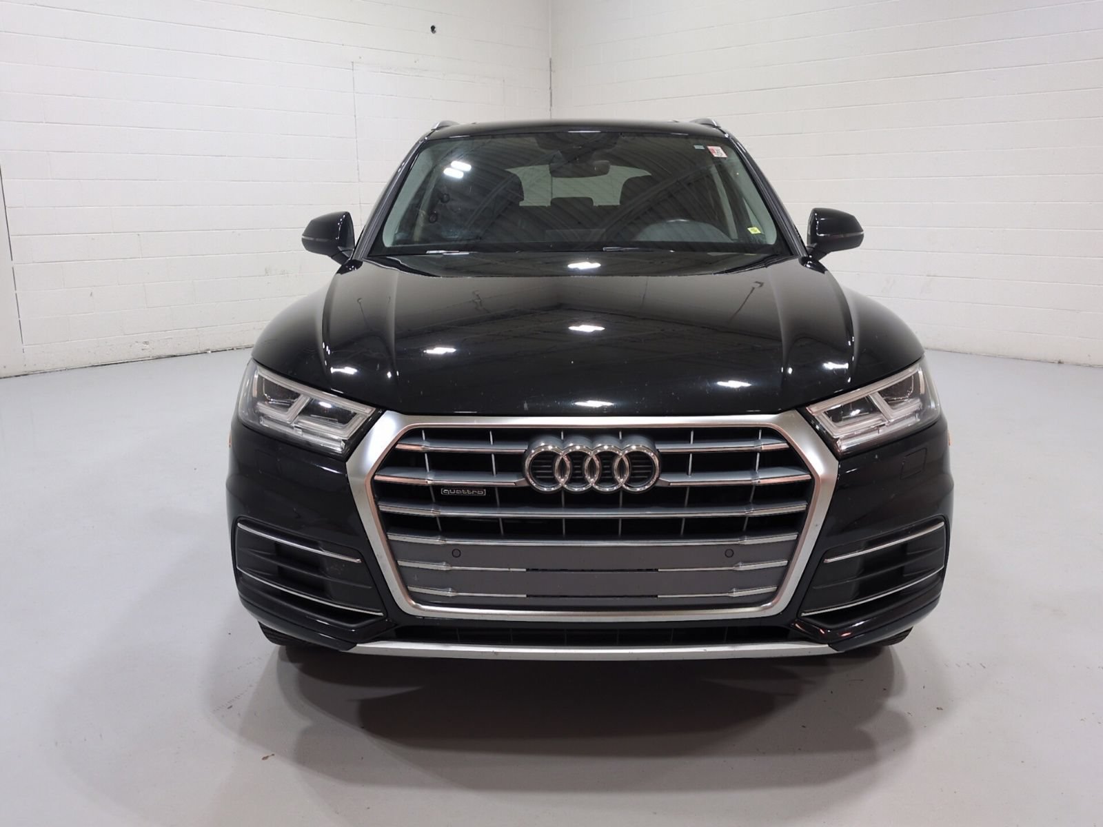Used 2020 Audi Q5 2.0T Premium Plus w/ Premium Plus Package AWD/4WD image 8