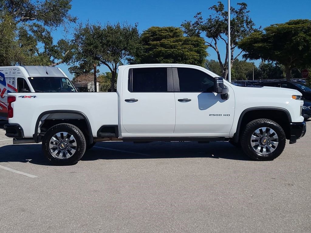 Used 2024 Chevrolet Silverado 2500 Custom w/ Custom Value Package image 10