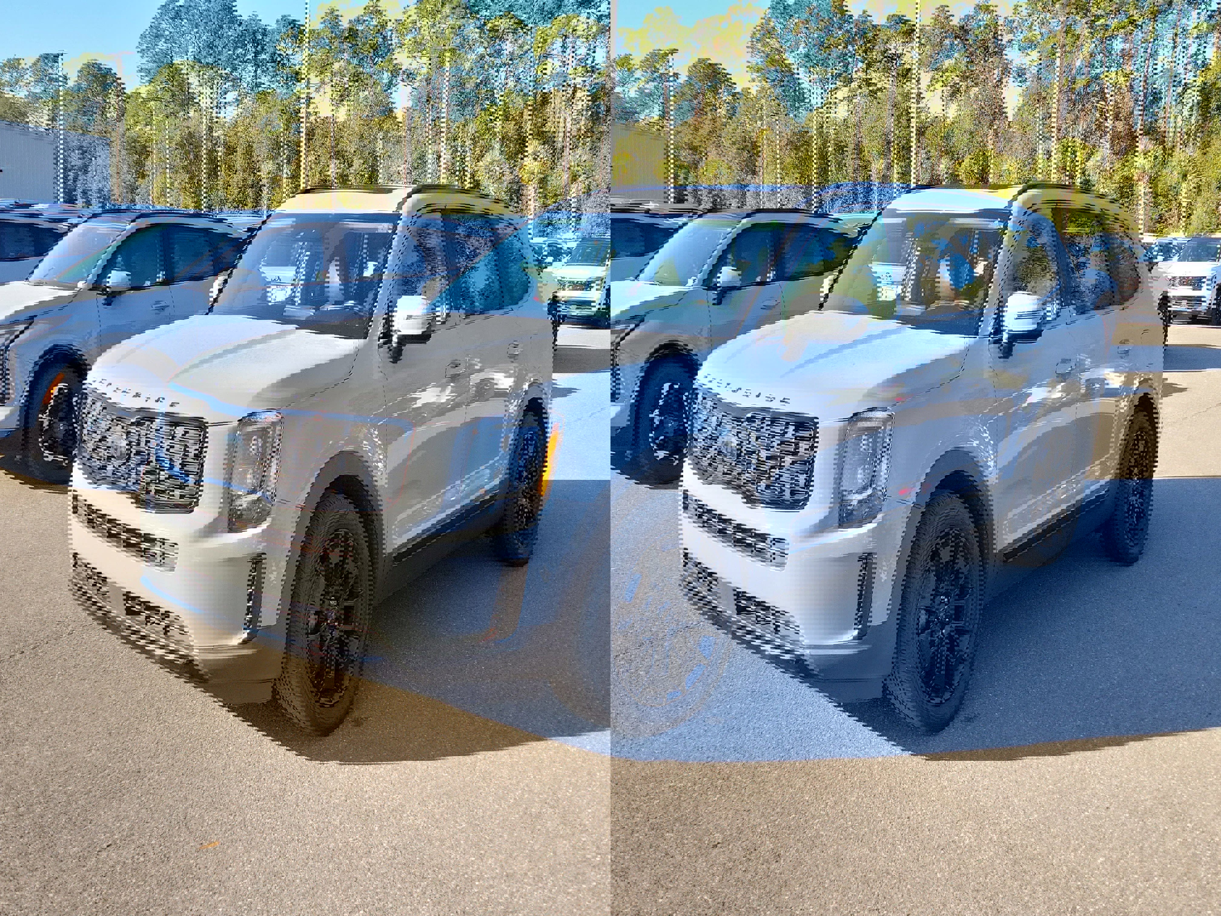 Used 2021 Kia Telluride EX w/ EX Premium Package image 3